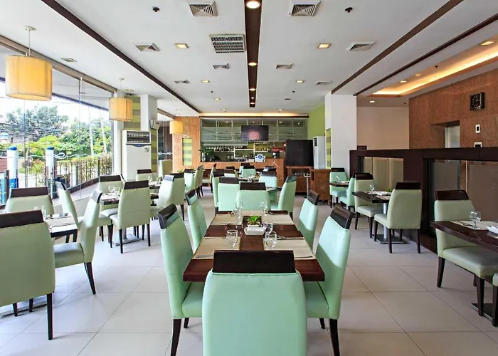Hotel Alpa 4*